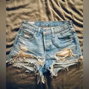 Levi’s Premium Denim 501 Shorts W25